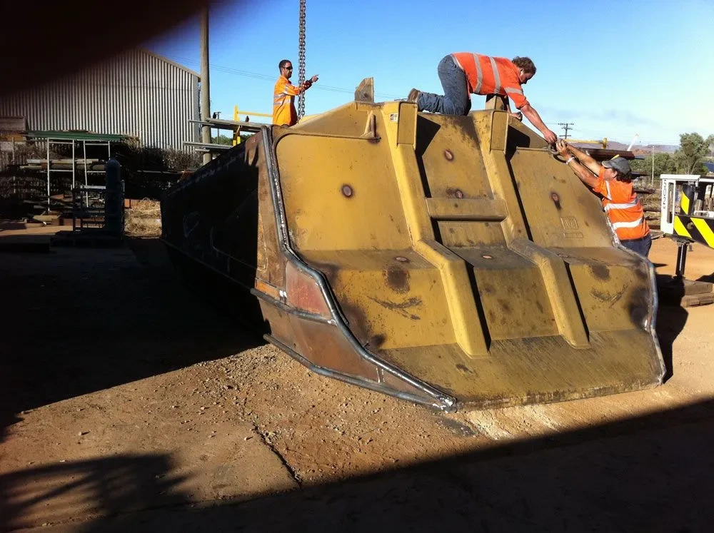 Heavy Earthmoving Equipment